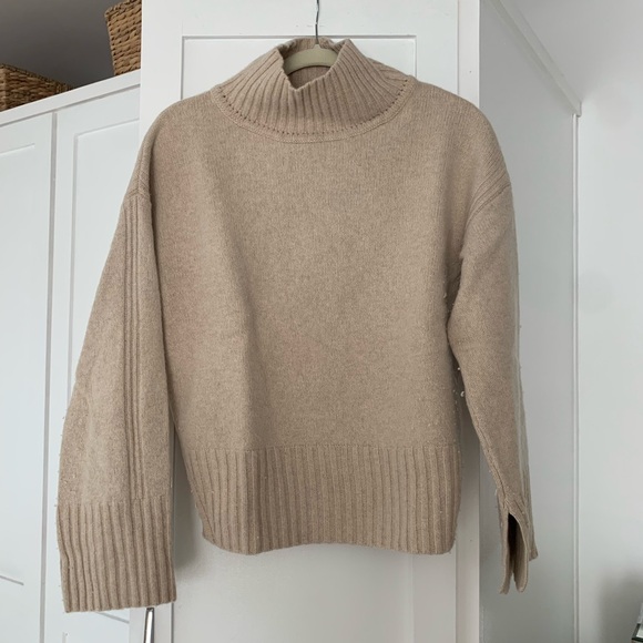 Weekend Stories Revolve set - Picture 4 of 8